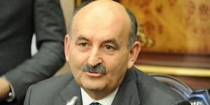 Sağlık Bakanı Müezzinoğlu: Atatürk'ün gölgesine yan gelip de yatarak olmaz