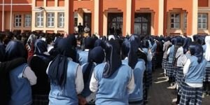 Milli Eğitim'den genelge: Başarılı öğrencileri imam-hatip okullarına yönlendirin