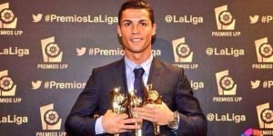 Ronaldo'ya bir gecede 3 ödül