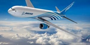 Boeing yolcu uçağı acil iniş istedi