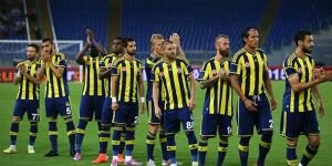 ​Fenerbahçe’de futbolculara şartlı teklif