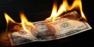 Dolar ve Euro cayır cayır yanıyor