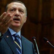 ​Erdoğan mitingde vatandaşı azarladı