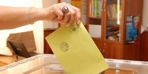 “Türkiye’de seçim sistemi her türlü müdahaleye açıktır”