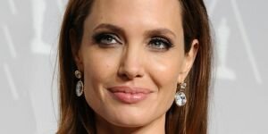 Angelina Jolie, savaş dizisi yönetecek