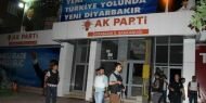 ​AKP binasına bombalı saldırı