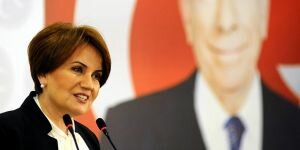 CHP'de Meral Akşener istifası!